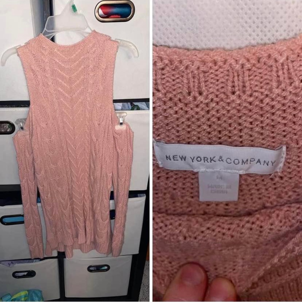 New York & Co Sweater